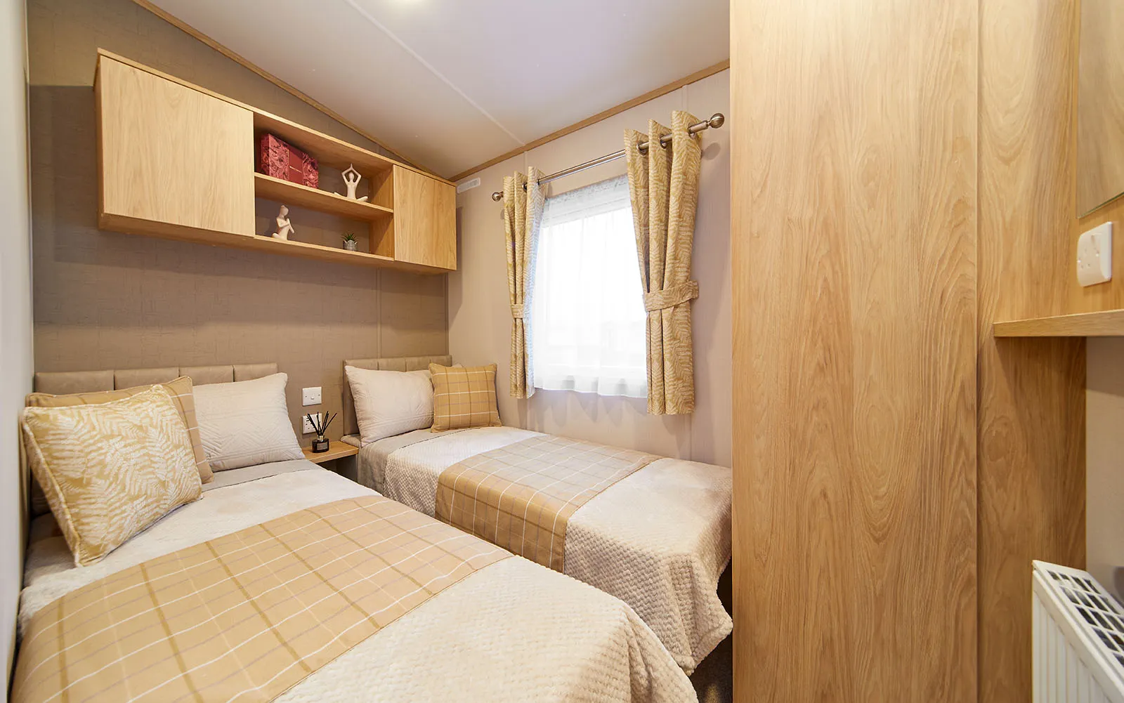 Twin Bedroom