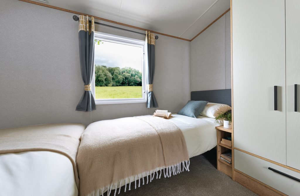 ABI DERWENT TWIN ROOM 2553 1920X1254 1024X669
